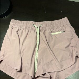 Vuori clementine Light purple Athletic Shorts